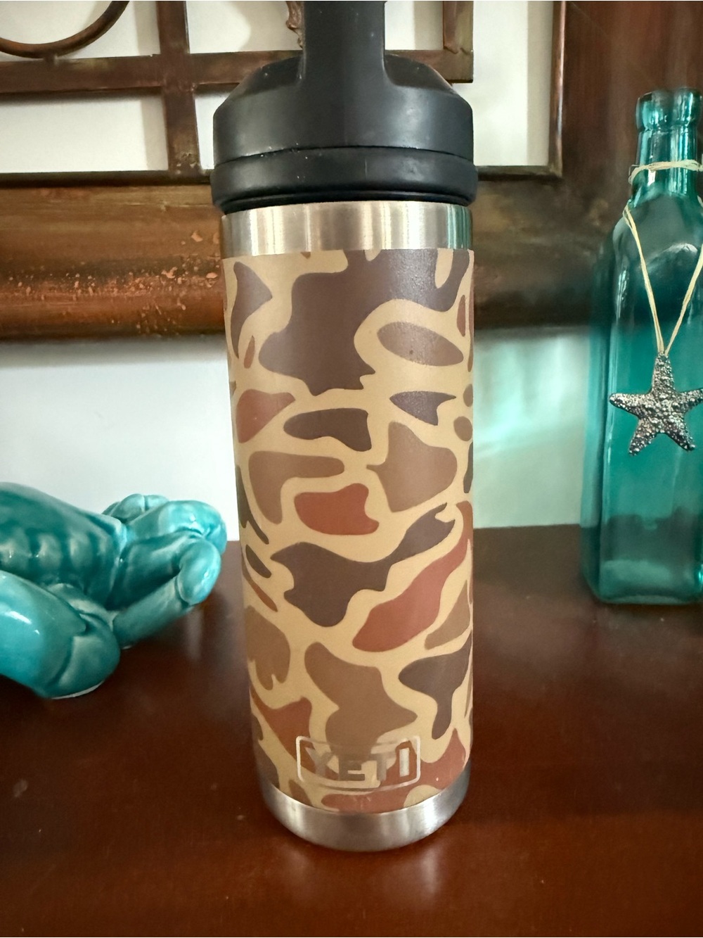Yeti Camo-Pattern Insulated Bottle in Brown and Tan 24oz.